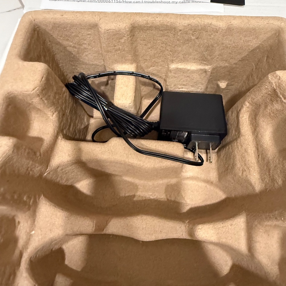 Netgear Nighthawk CM2500 High Speed Cable Modem - Picture 6 of 7